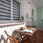 Aticos Apartmán *